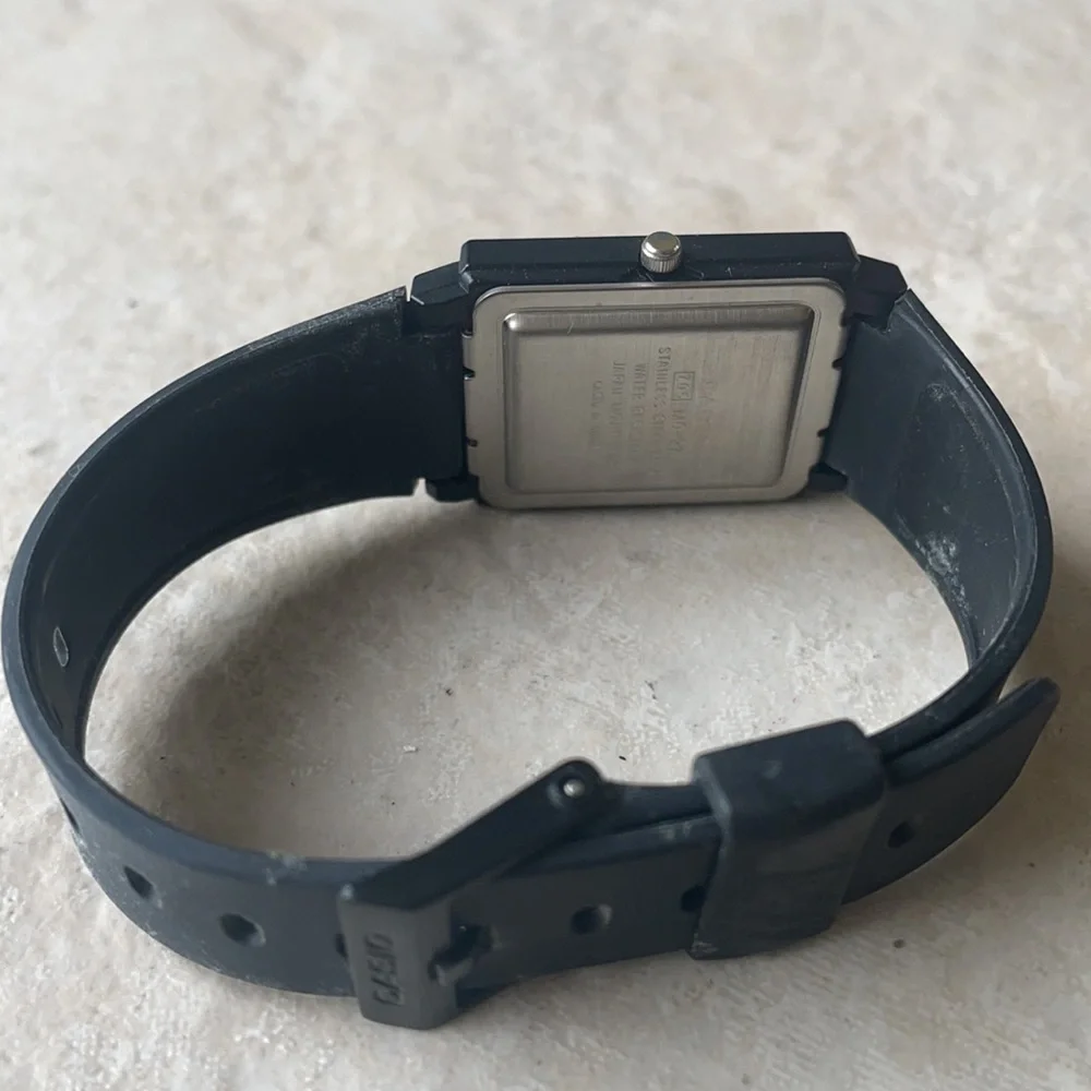 Casio men Quartz water resistant